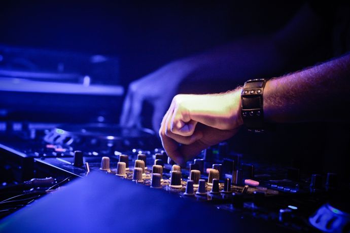 dj pour événement dans le finistère dj pour événement dans le finistère